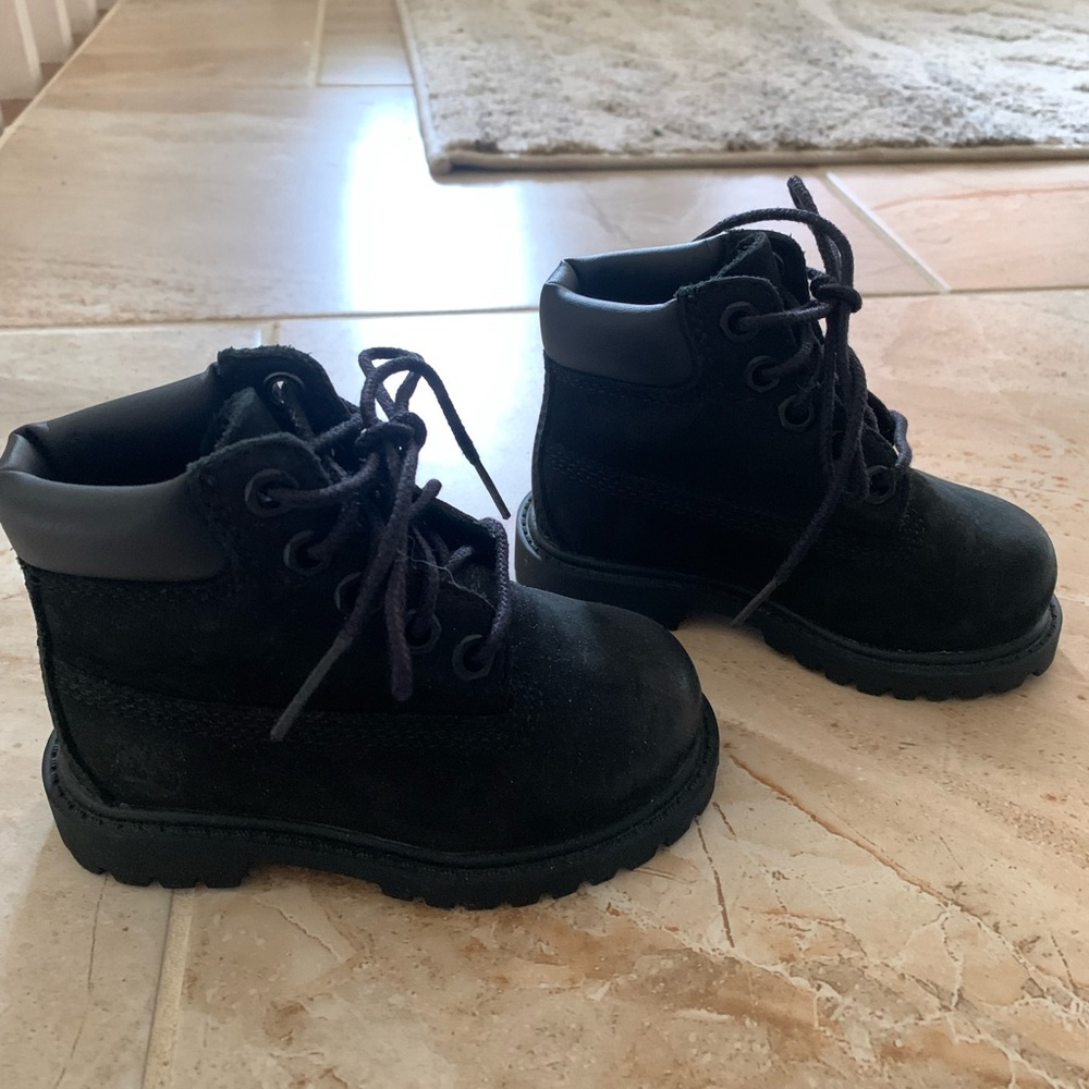 Timberlands - Picture 3 of 3